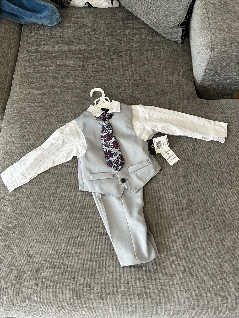 2T Grey Suit Set